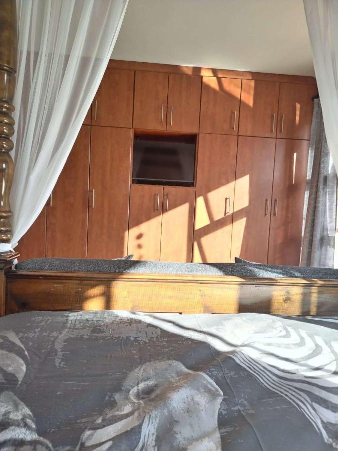 Plattekloof Treasures Guest house Cape Town